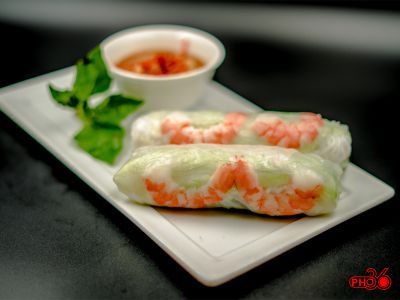 TRADITIONAL SPRING ROLLS 